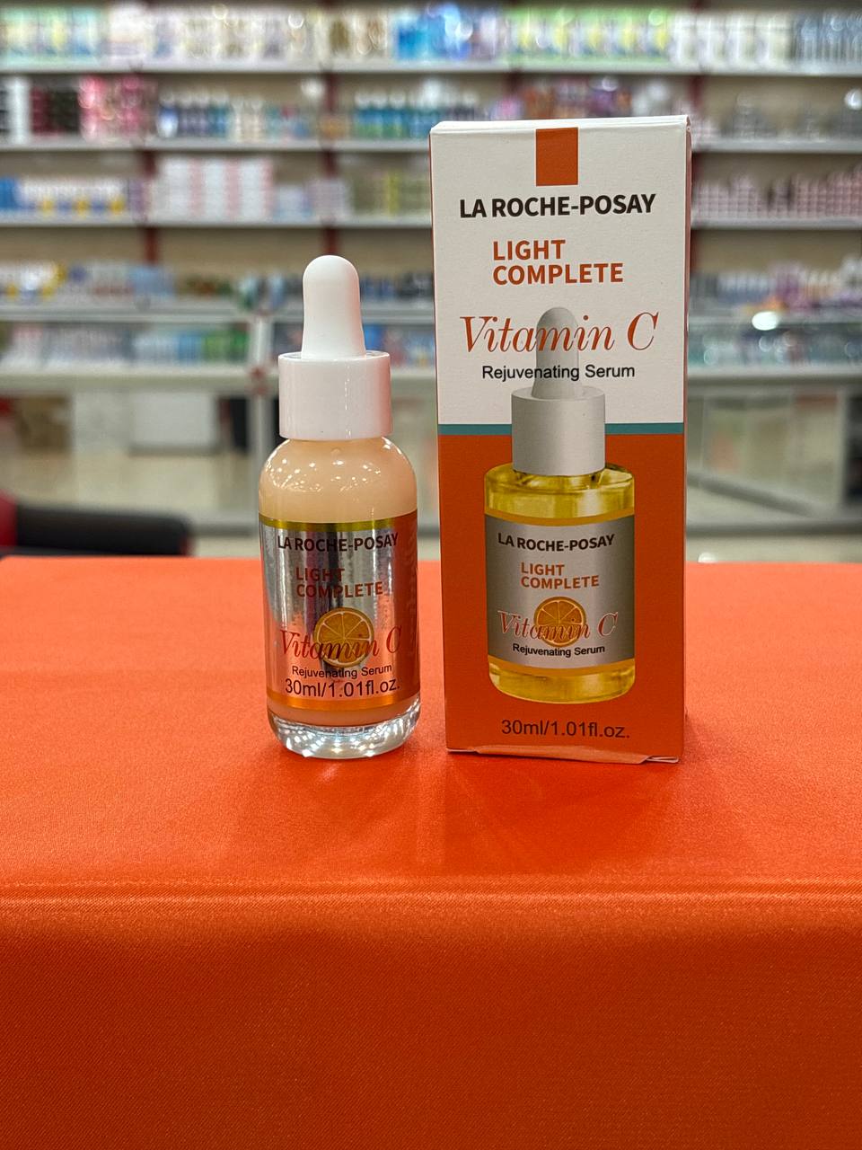 سرم ویتامین سی لاروش پوزای Pure Vitamin C 10 درصد جوانساز و روشن کننده اصل