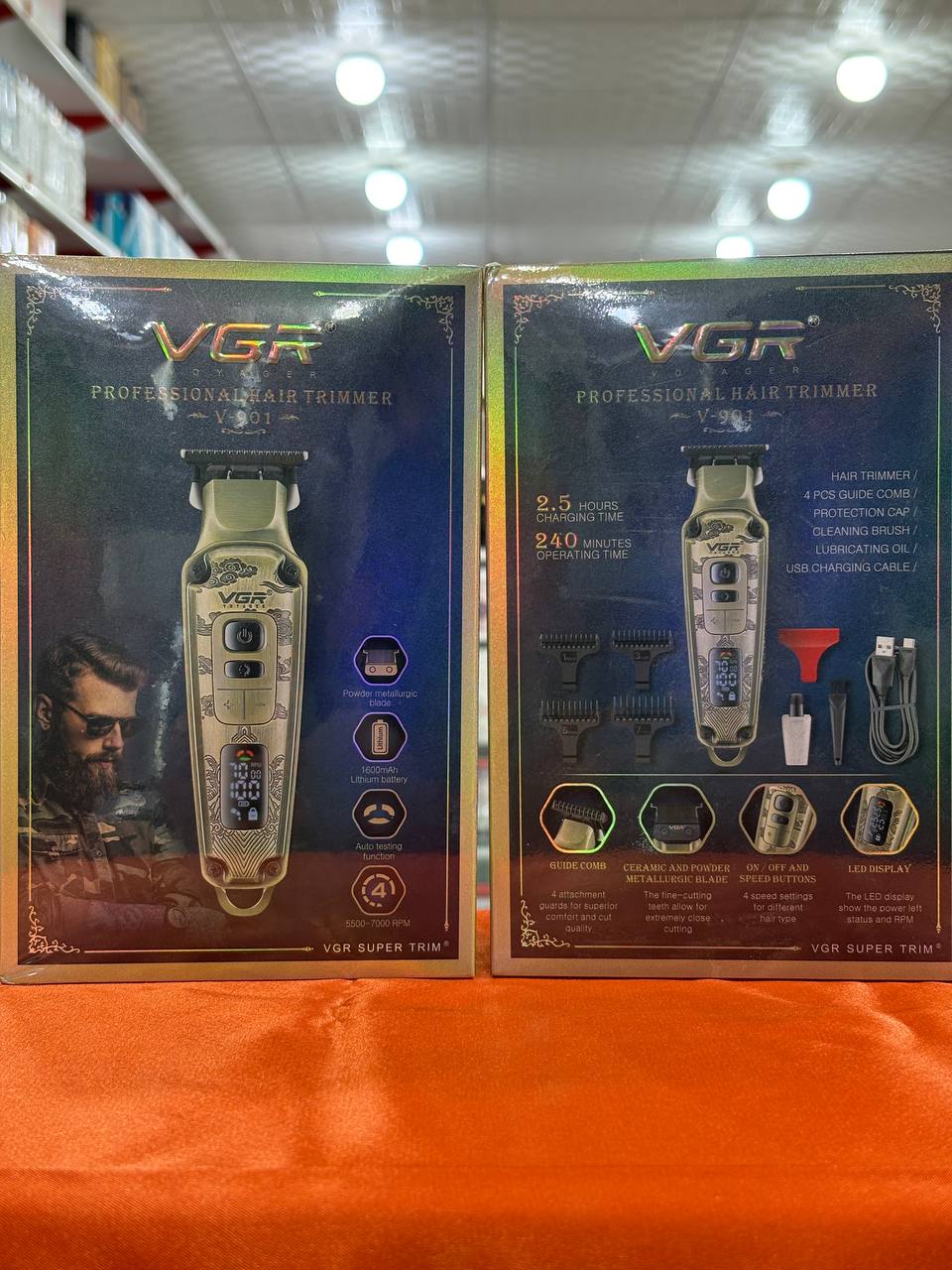 ماشین اصلاح وی جی آر مدل VGR901 با تیغه کربن استیل و برش مستقیم