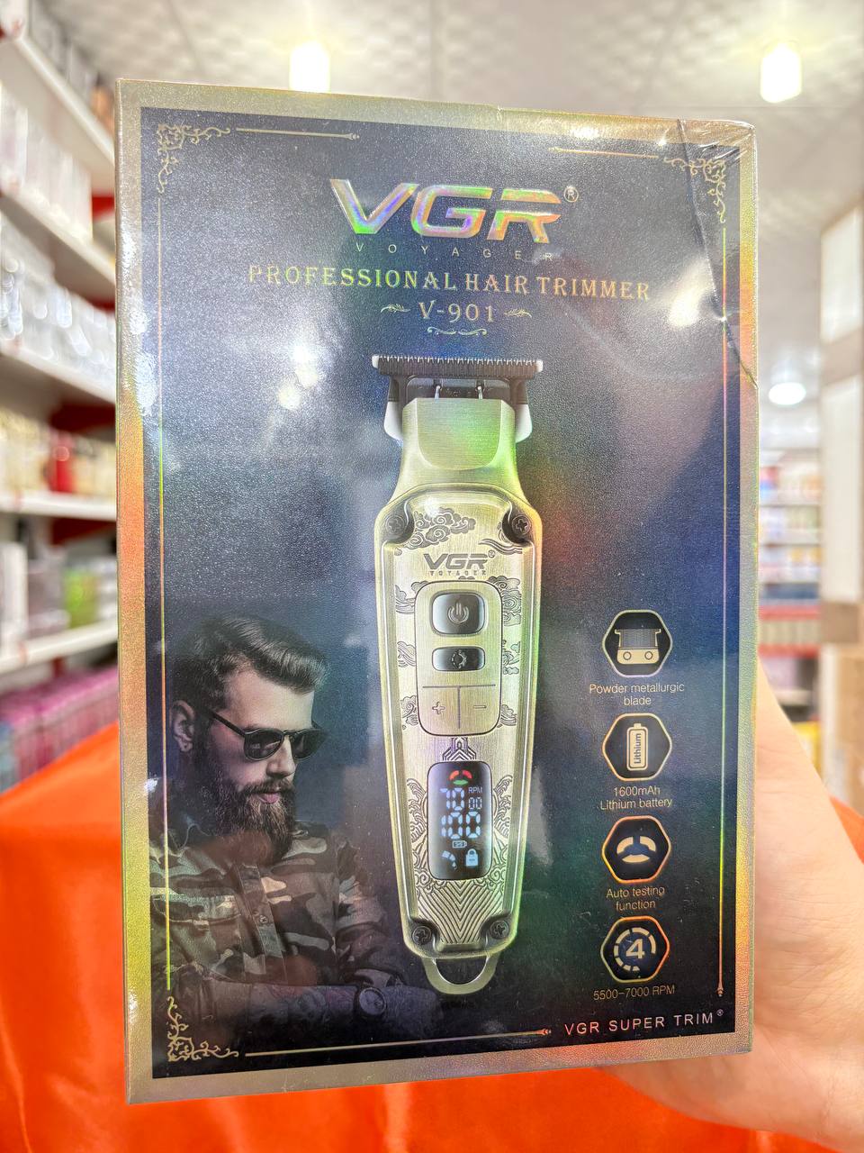 ماشین اصلاح وی جی آر مدل VGR901 با تیغه کربن استیل و برش مستقیم