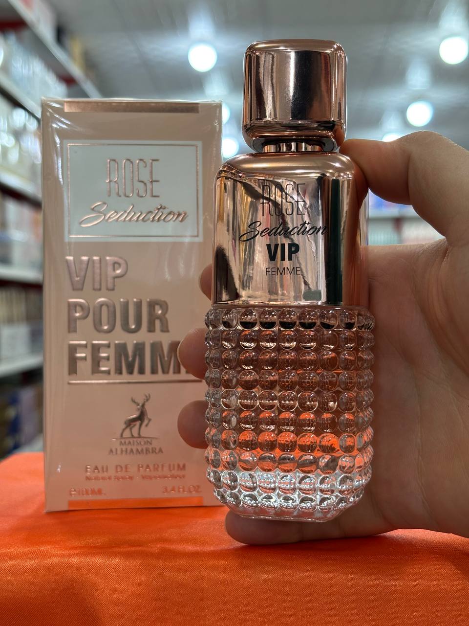 ادکلن 212 وی ای پی رز الحمبرا Rose Seduction VIP Pour Femme حجم 100 میلی لیتر